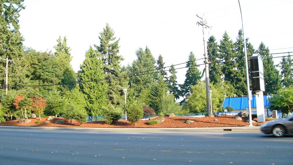 Oyster Bay Inn & Suites Bremerton Exterior foto